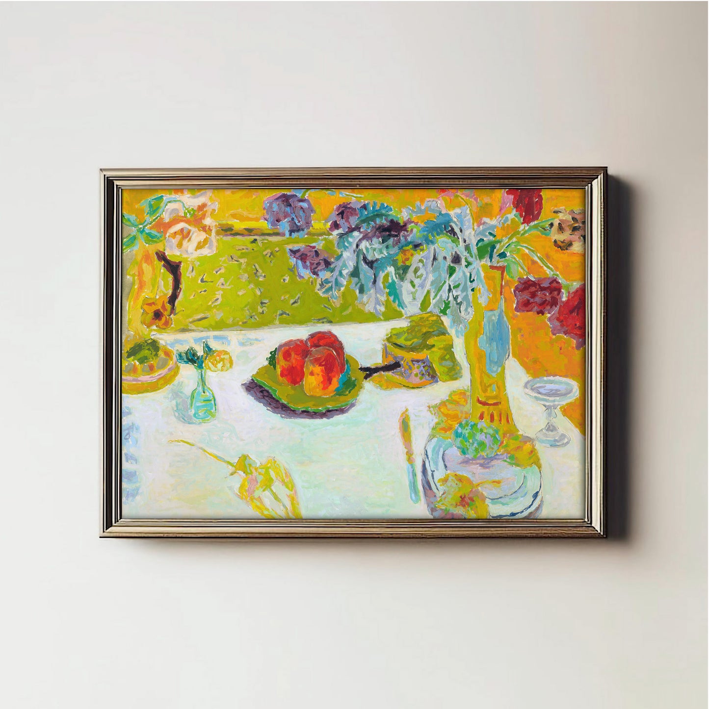 Vibrant Tabletop Harmony